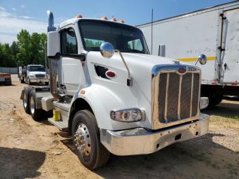  Salvage Peterbilt 567