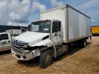  Salvage Hino 258 268