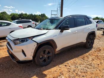  Salvage Toyota RAV4