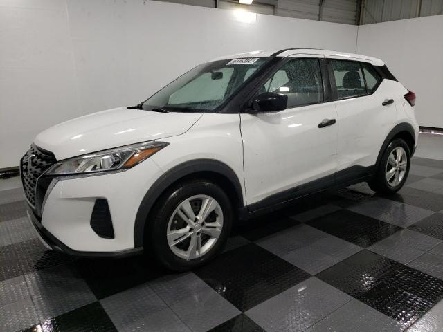  Salvage Nissan Kicks