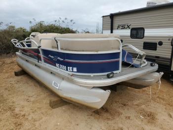  Salvage Tracker Boat