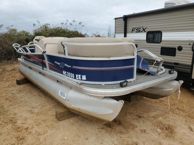  Salvage Tracker Boat