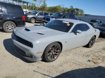  Salvage Dodge Challenger