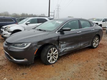  Salvage Chrysler 200