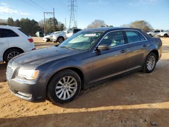  Salvage Chrysler 300