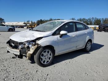  Salvage Ford Fiesta