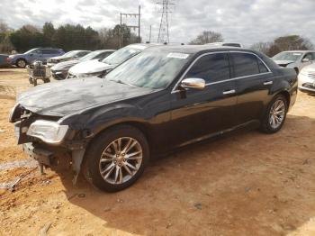  Salvage Chrysler 300