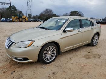  Salvage Chrysler 200