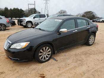  Salvage Chrysler 200