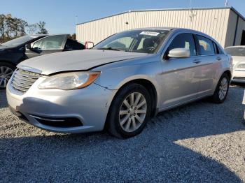  Salvage Chrysler 200