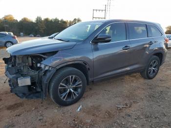  Salvage Toyota Highlander