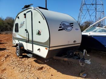  Salvage Rpod Camper