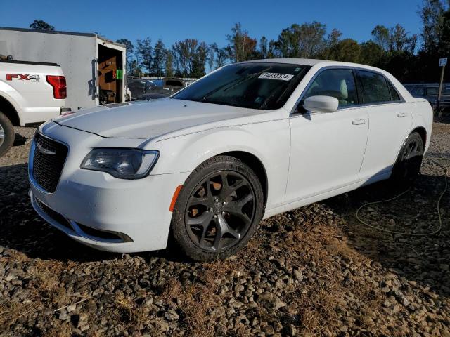  Salvage Chrysler 300