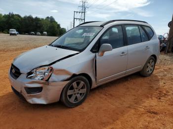  Salvage Kia Rondo