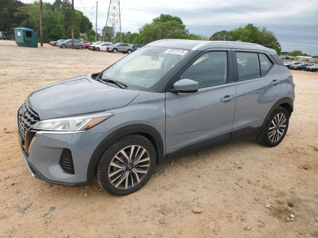  Salvage Nissan Kicks