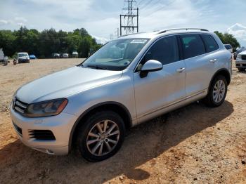  Salvage Volkswagen Touareg