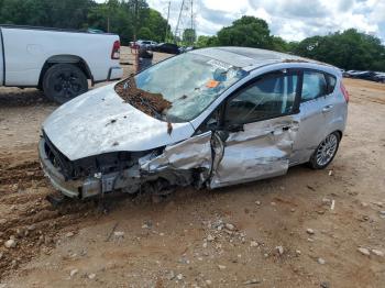  Salvage Ford Fiesta