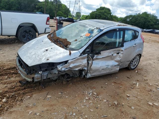  Salvage Ford Fiesta