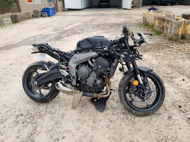  Salvage Triumph Motorcycle Daytona 66
