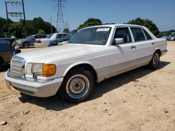  Salvage Mercedes-Benz 300-Class