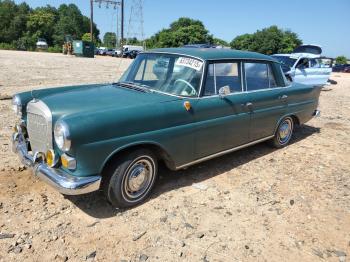  Salvage Mercedes-Benz 190-Class