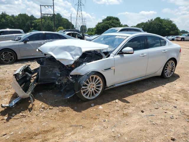  Salvage Jaguar XE