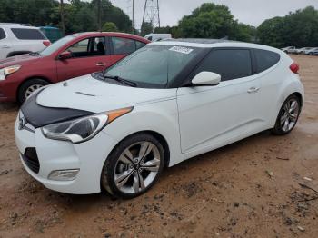  Salvage Hyundai VELOSTER