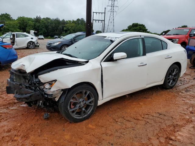  Salvage Nissan Maxima
