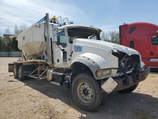  Salvage Mack 700 Gu700
