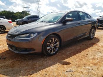  Salvage Chrysler 200