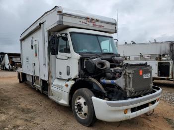  Salvage Haum Trailer