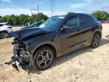  Salvage Alfa Romeo Stelvio