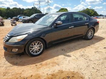  Salvage Hyundai Genesis