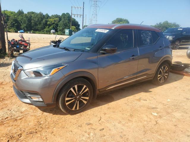  Salvage Nissan Kicks
