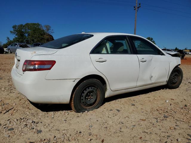 Toyota Camry Base Image 7
