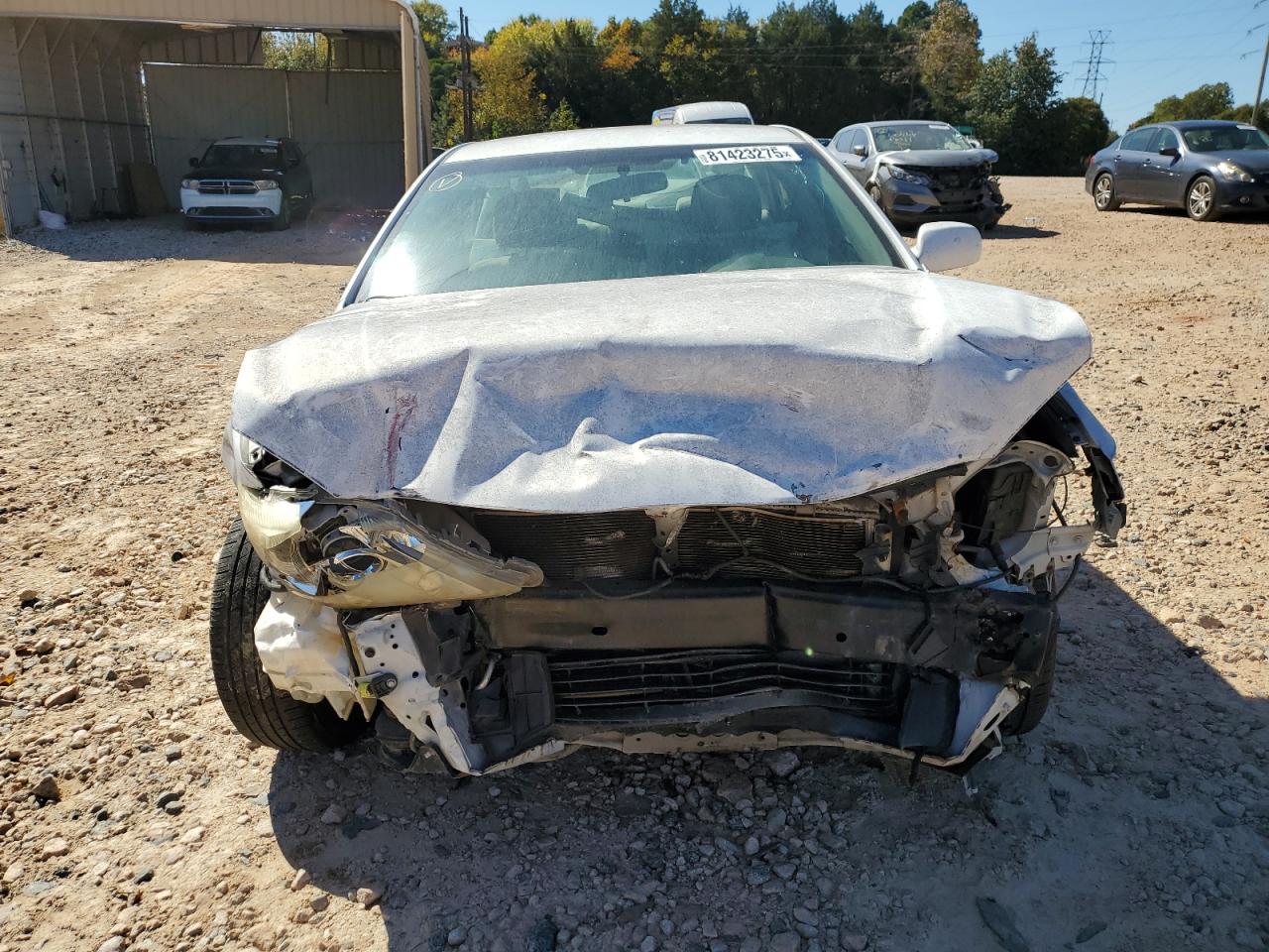 Toyota Camry Base Image 6