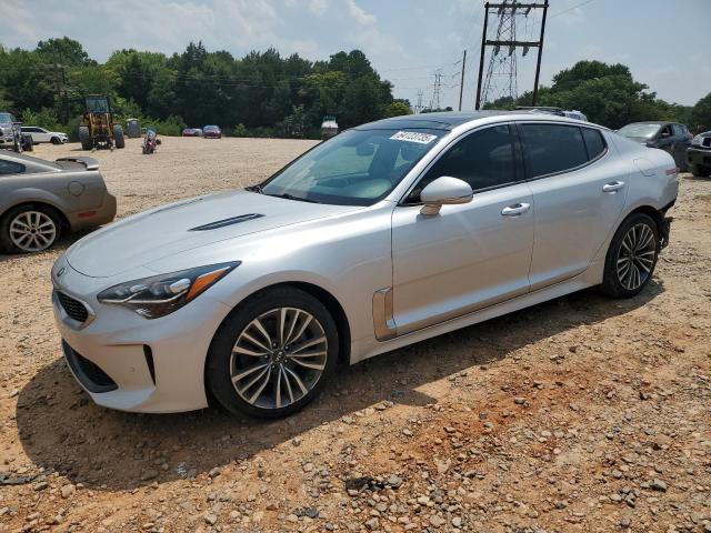  Salvage Kia Stinger
