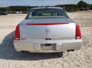 Cadillac DTS Image 11