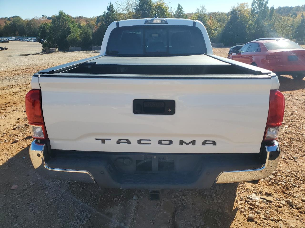 Toyota Tacoma Double Cab Image 10