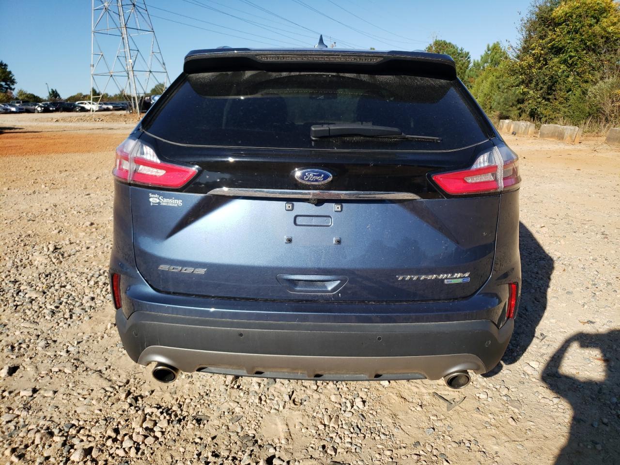 Ford Edge Titanium Image 6