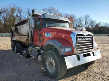  Salvage Mack 700 Gu700