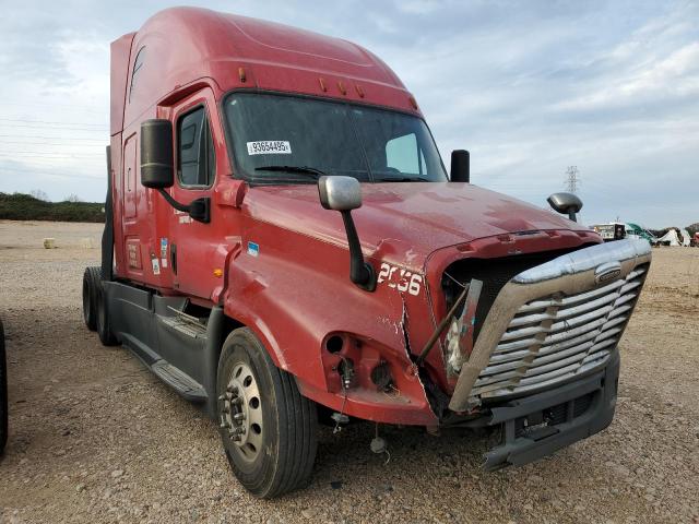  Salvage Freightliner Cascadia 1