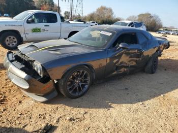  Salvage Dodge Challenger