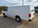 Ford Econoline E250 Van Image 8