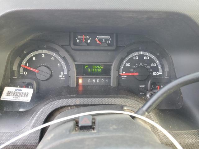 Ford Econoline E250 Van Image 13