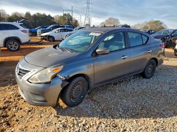  Salvage Nissan Versa