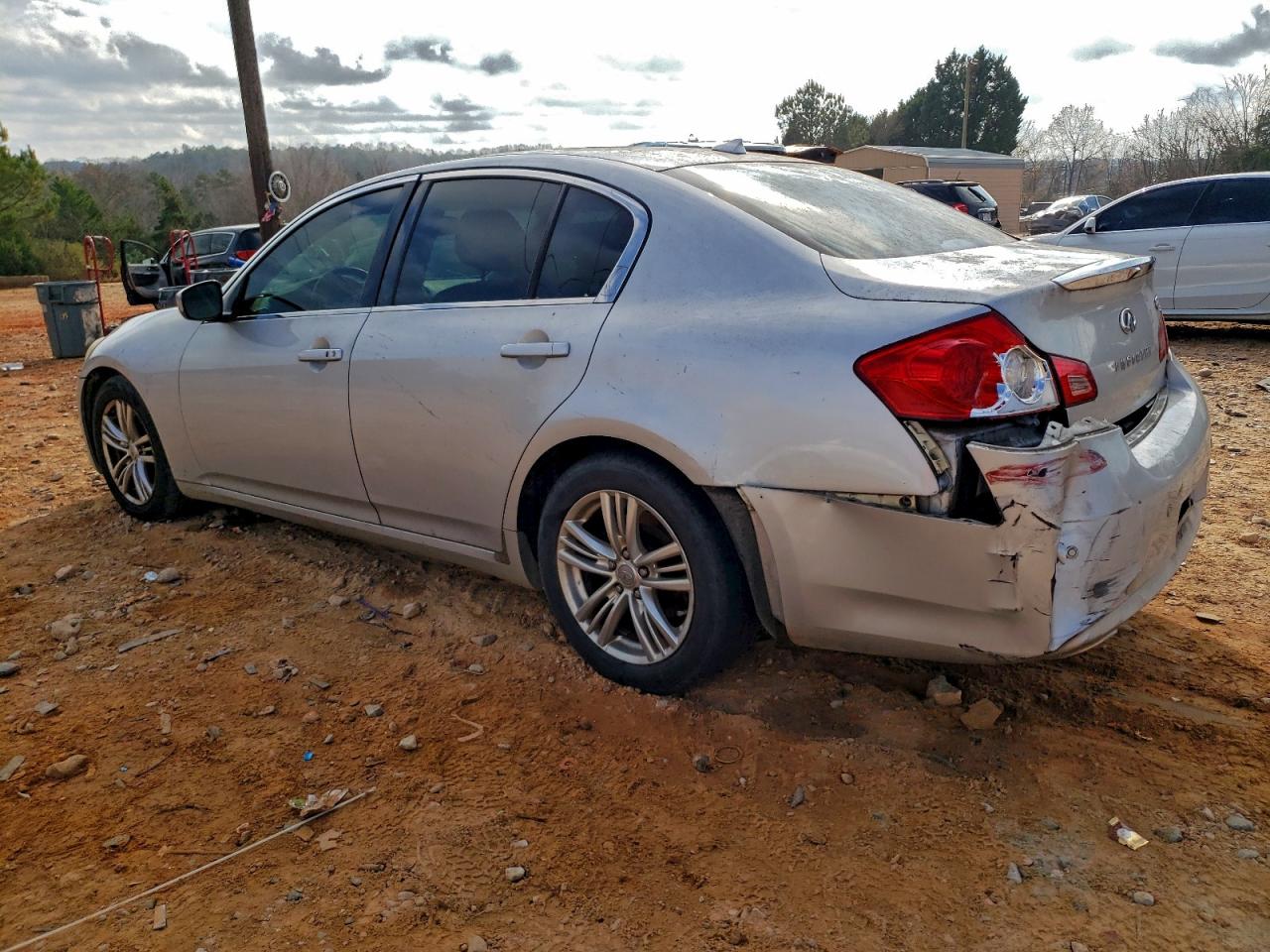 INFINITI G37 Base Image 2