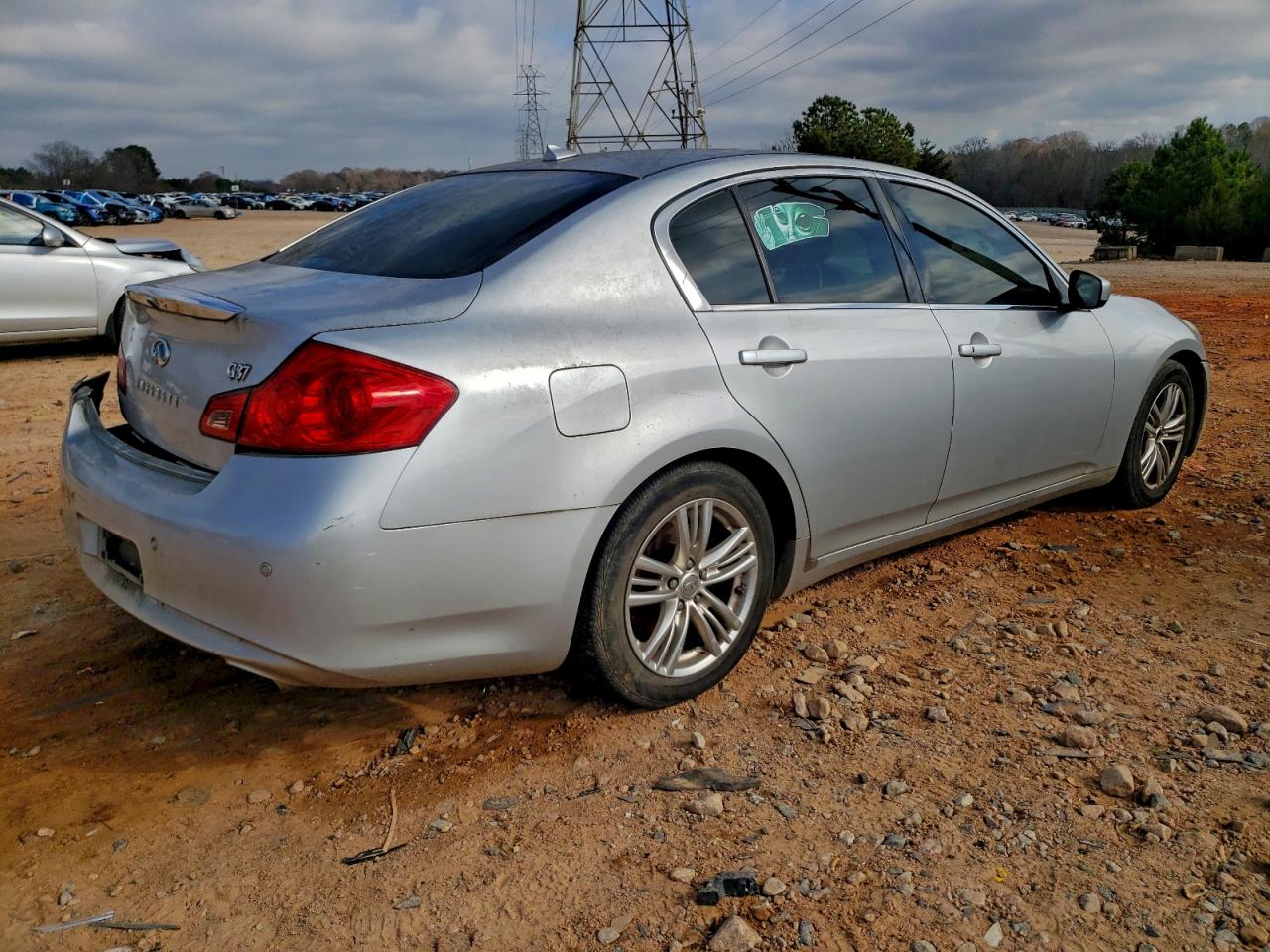 INFINITI G37 Base Image 10