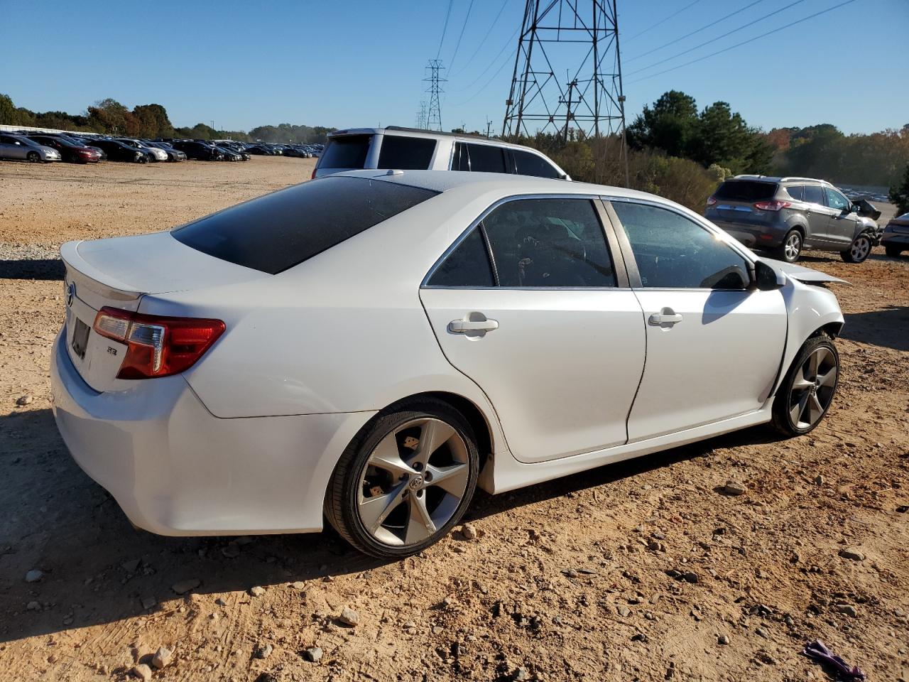 Toyota Camry Base Image 9