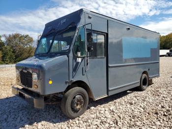  Salvage Freightliner Chassis M